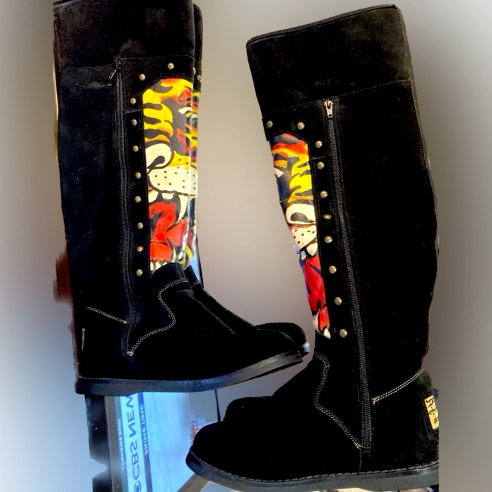 🔥BACK 2 SCHOOL SALE🔥 RARE 2007 ED HARDY SUEDE BOOTS PRICED TO SELL!!